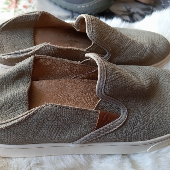 Olukai - Picture 3 of 10